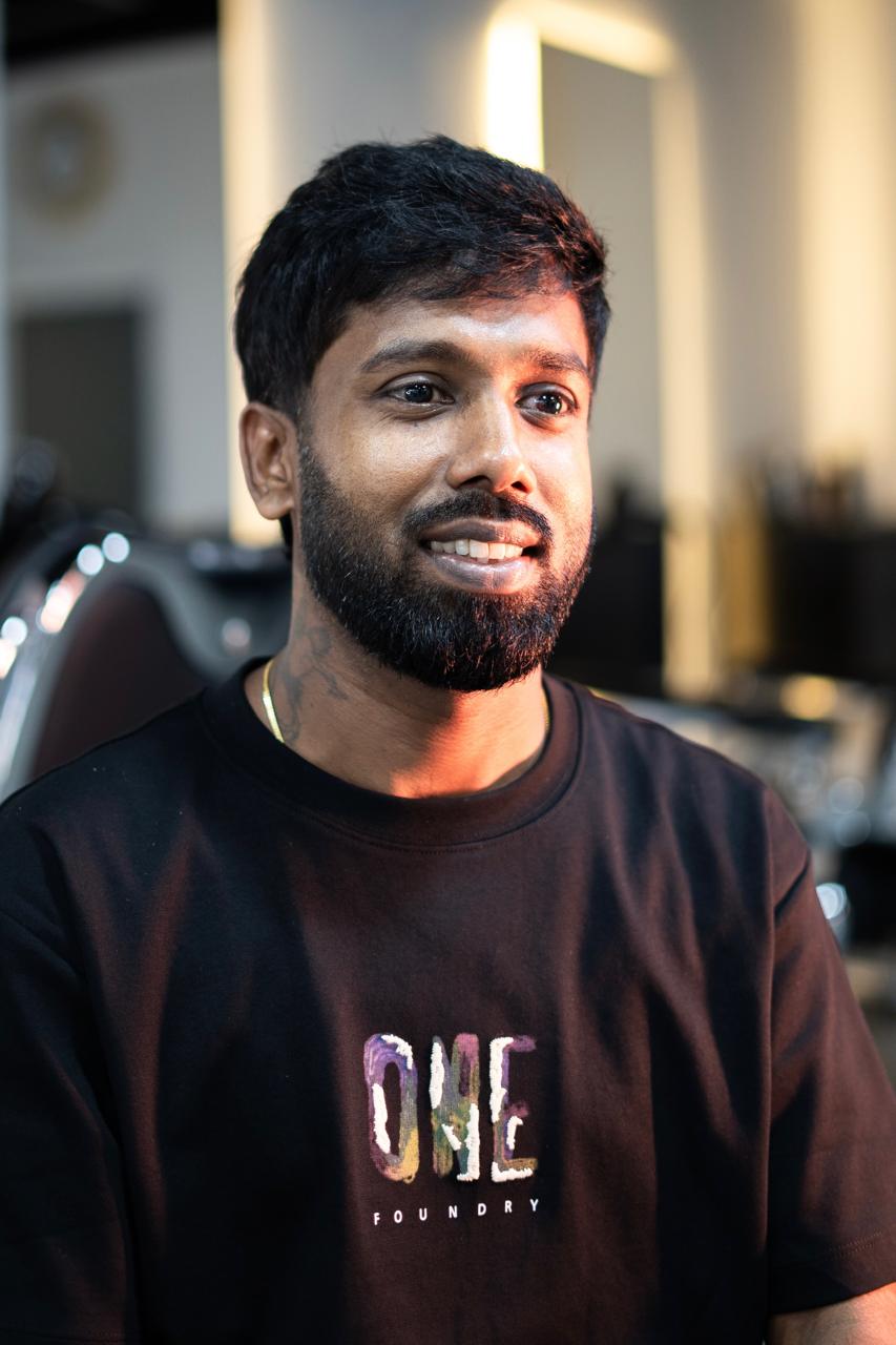 Nilanga Senarathne — Senior Barber · 25+ Years Experience